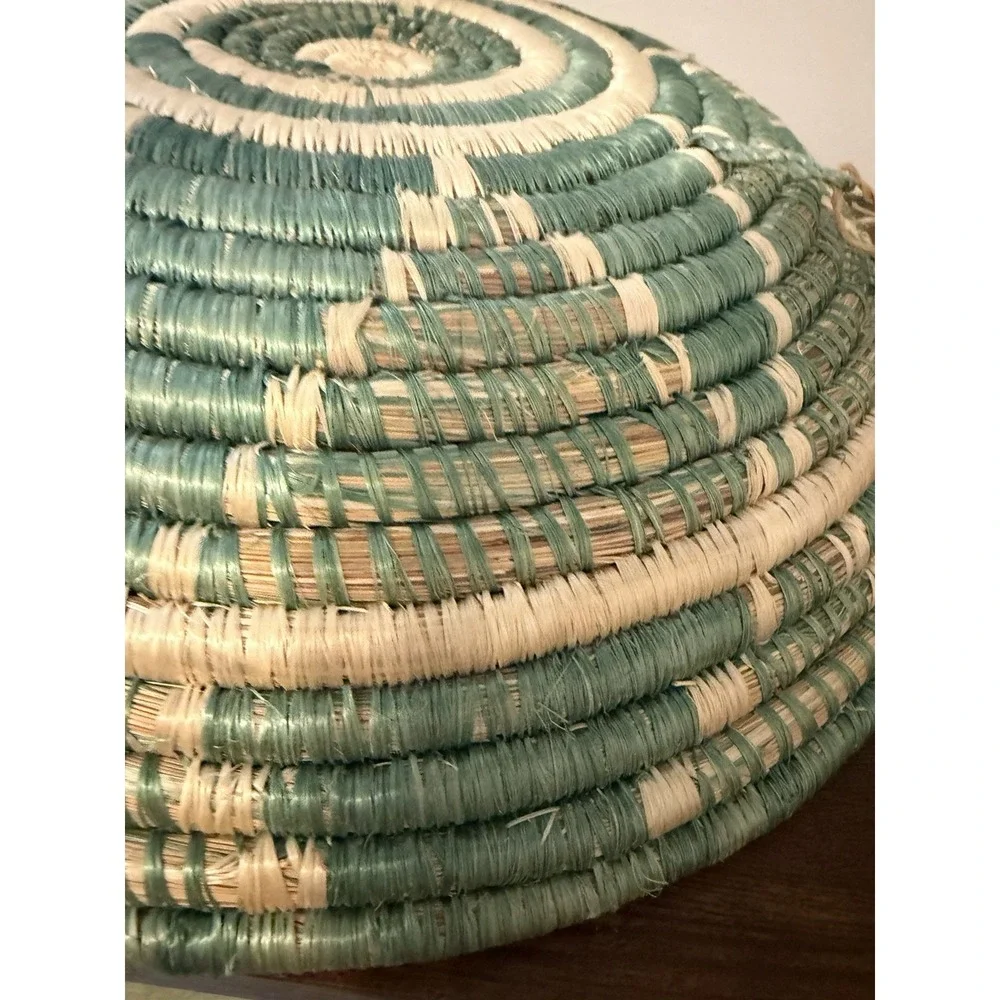 Handwoven African Basket‎ Bowl Green Natural Fiber Coiled Wall Decor 12